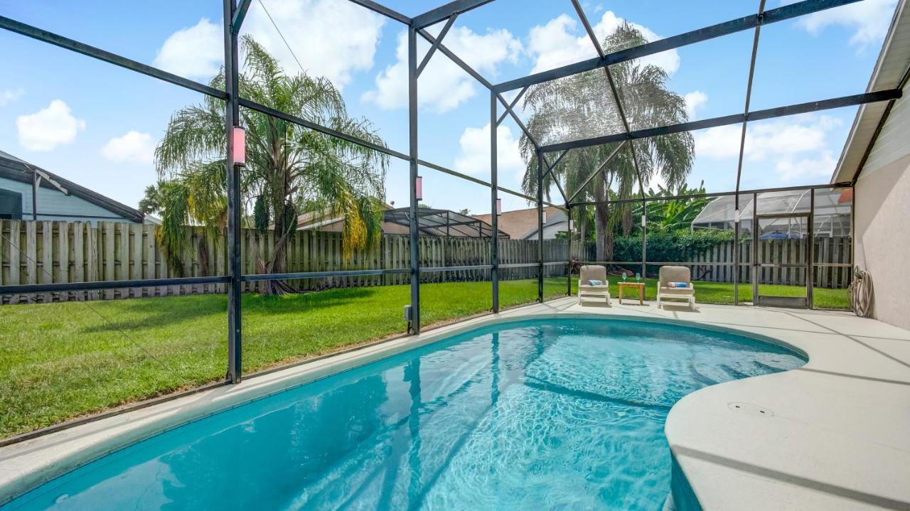 Pool Lighting Feature Private Fence Orlando Exterior foto